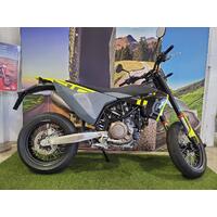 2024 Husqvarna 701 SUPERMOTO