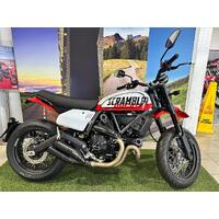 2022 Ducati Scrambler Urban Motard