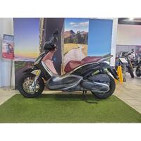 2013 Piaggio Beverly 350 (BV 350)